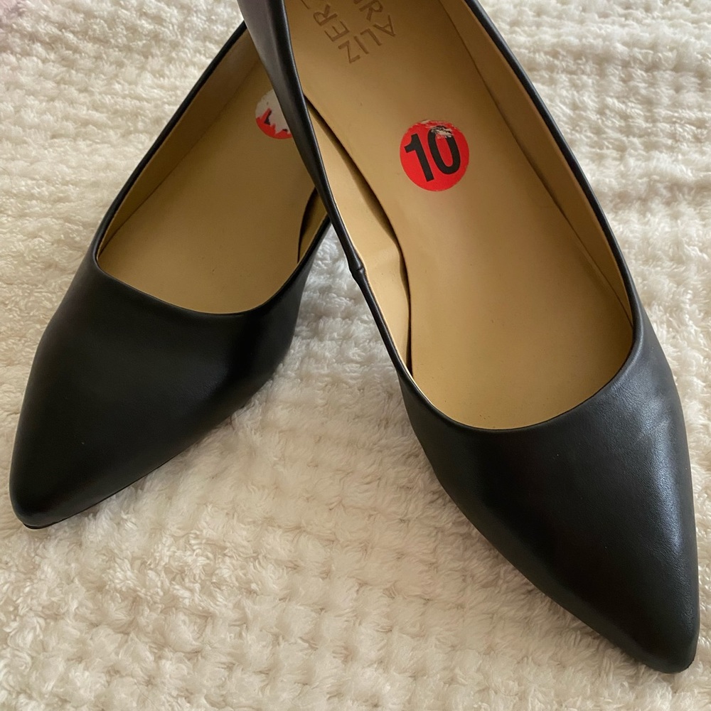 Naturalized Women’s 10 W 1” Heel Dress Shoes